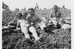 ray+abbotts-at-beach